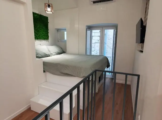 Corte San Triggiano 13 Vecchia, Appartamento Bari