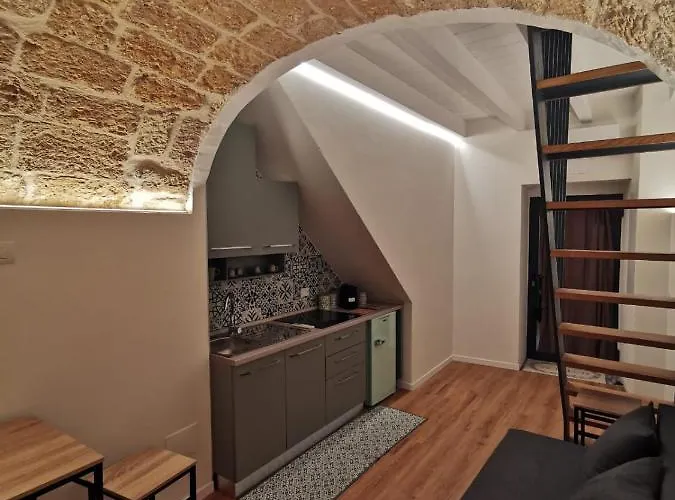 Corte San Triggiano 13 Citta Vecchia, *