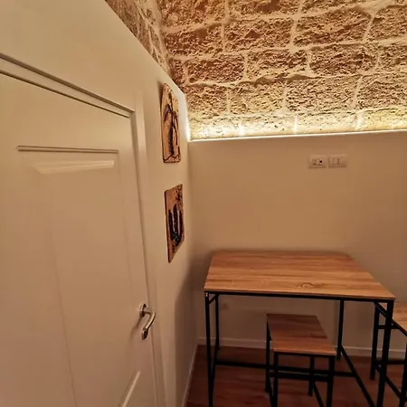 Apartment Corte San Triggiano 13 Citta Vecchia, *