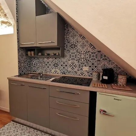 Apartment Corte San Triggiano 13 Citta Vecchia, *